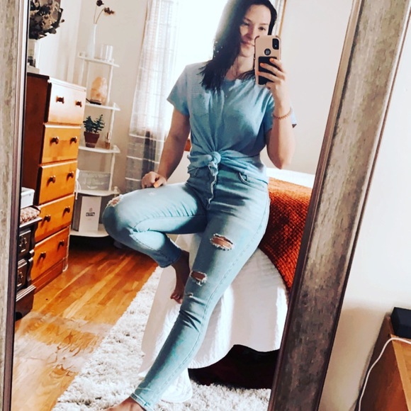 Meet your Posher, Rachel - Picture 2 of 3